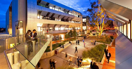 Deakin toppar nationell mätning: #1 i Australien för lyckliga studenter